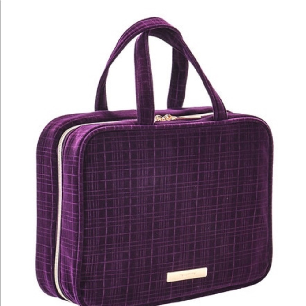 ItsJudyTime Velvet weekender